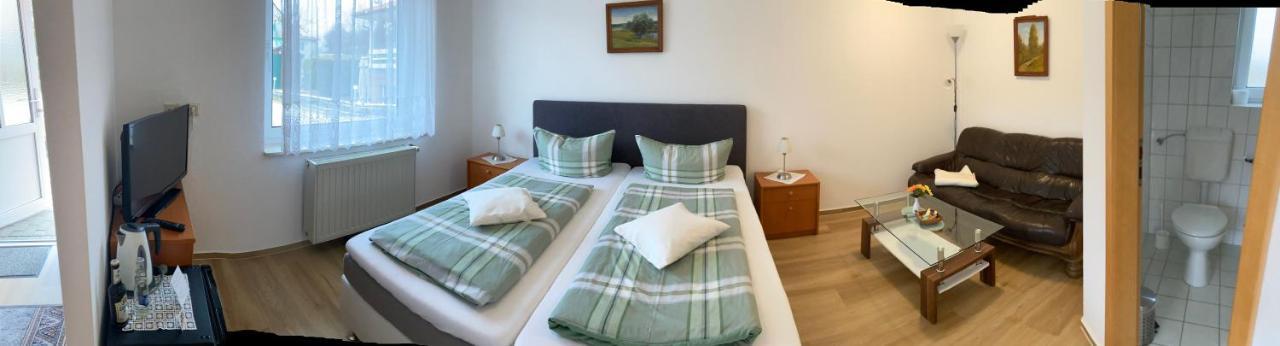 Hotel Am Schlosspark Mallin Bilik gambar