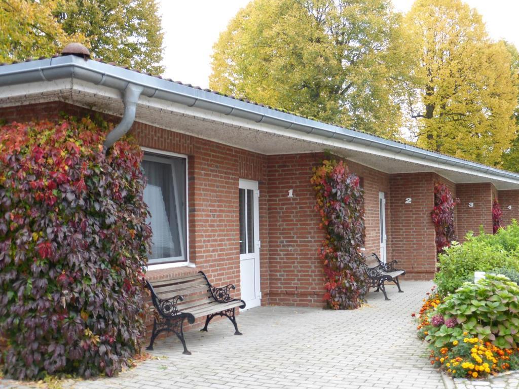 Hotel Am Schlosspark Mallin Luaran gambar